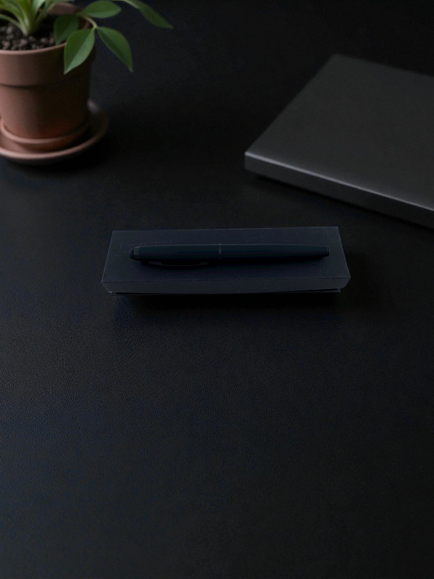 Executive Siyah Kalem