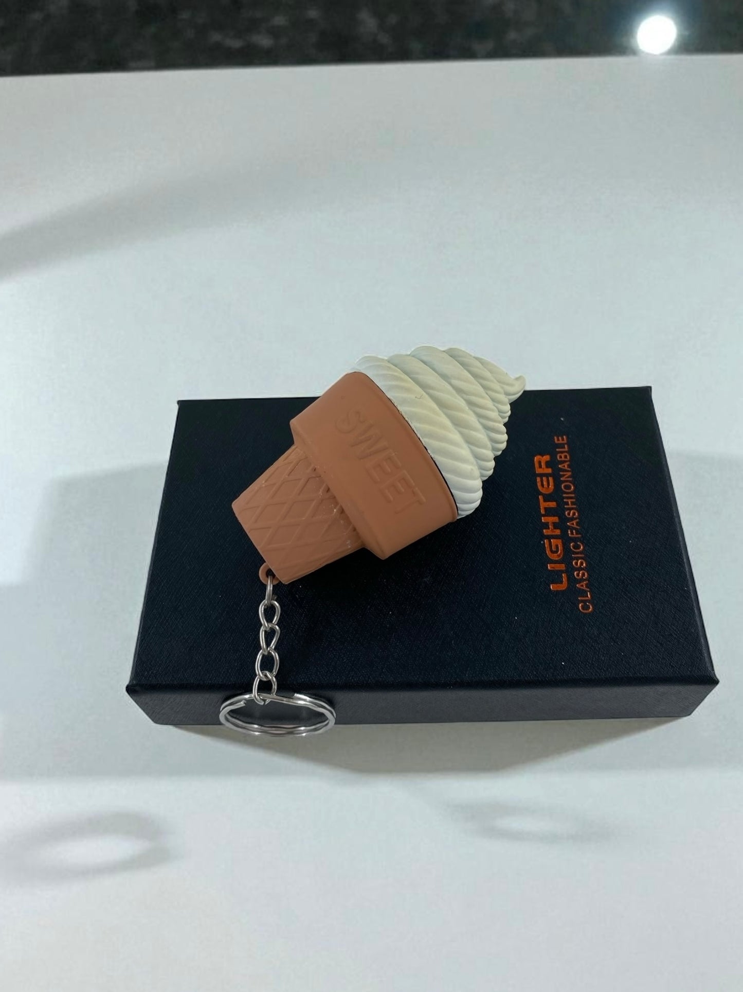 Dondurma Model Çakmak