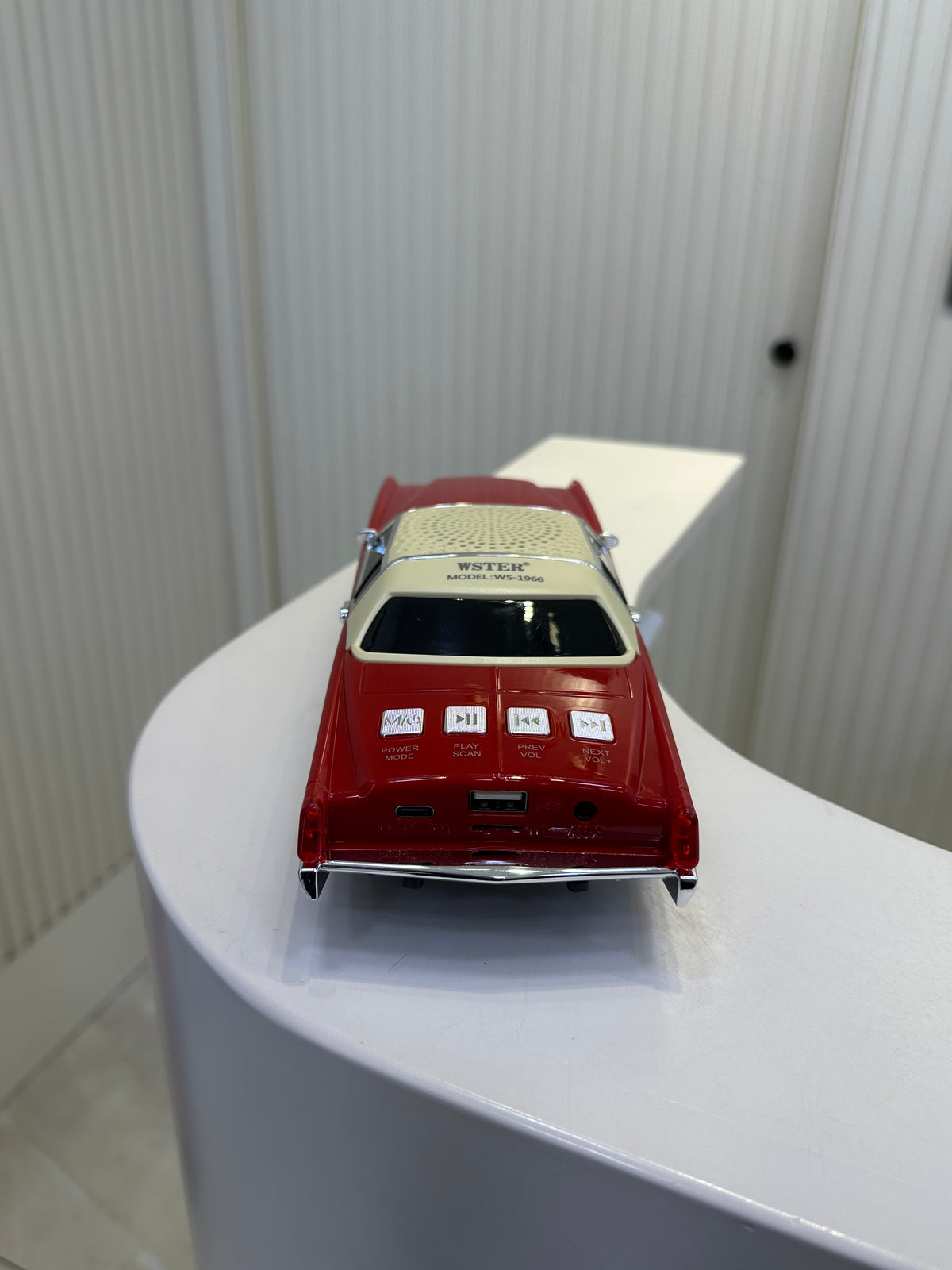 Cadillac Coupe Deville Eşref Tek Model Araba Radyo 1969-1975