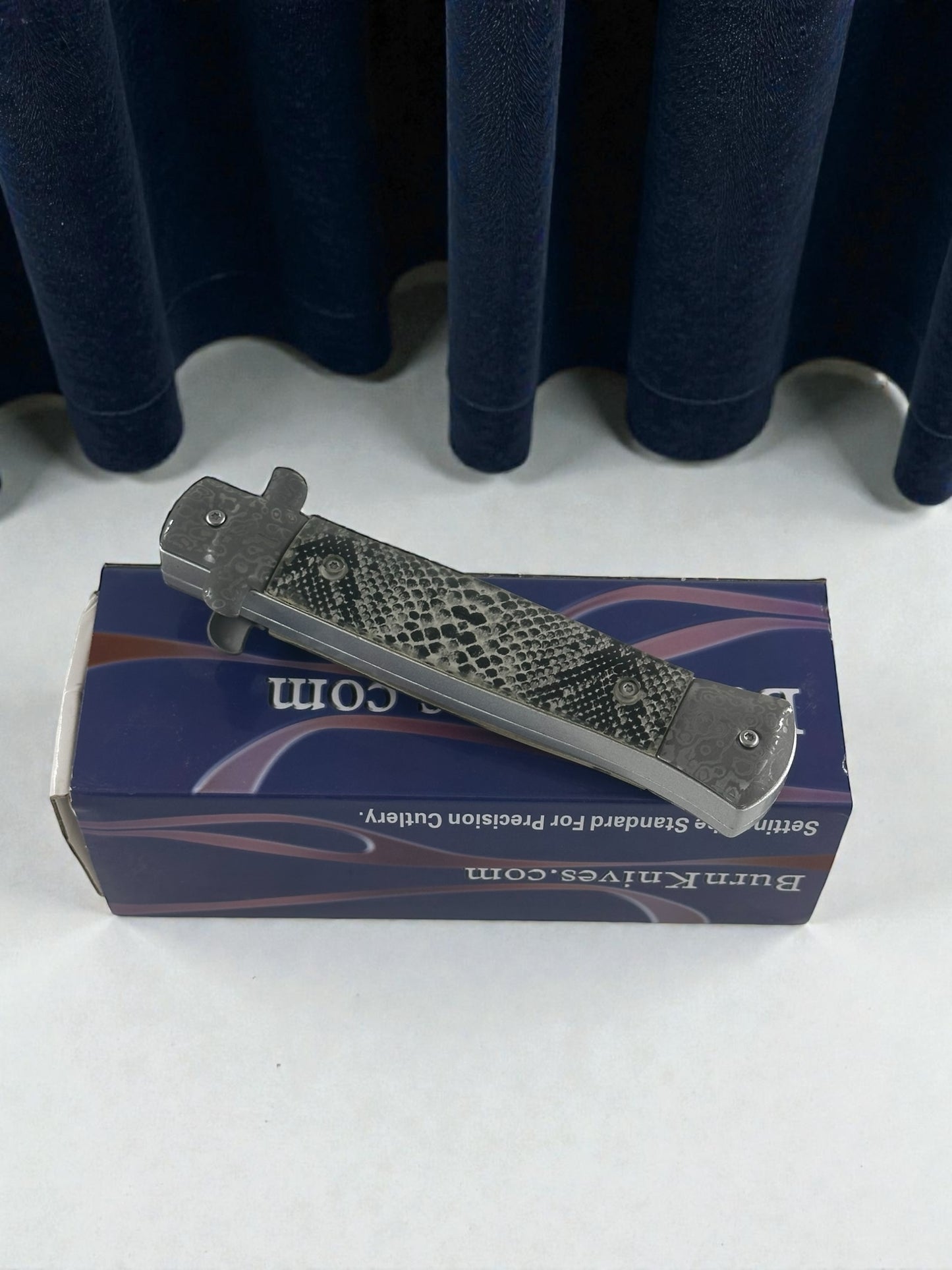 Lux Tank DMS İçten Açmalı Çakı Füme