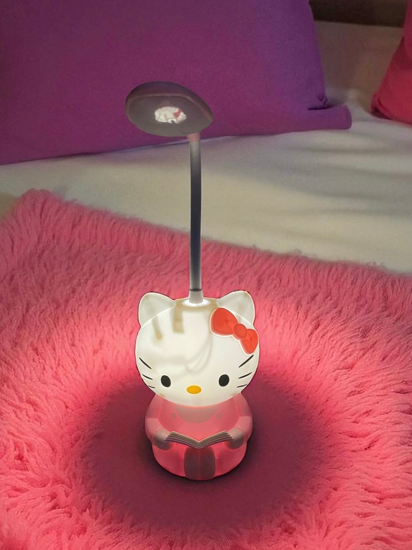 Hello Kitty Şarjlı Masa Lambası