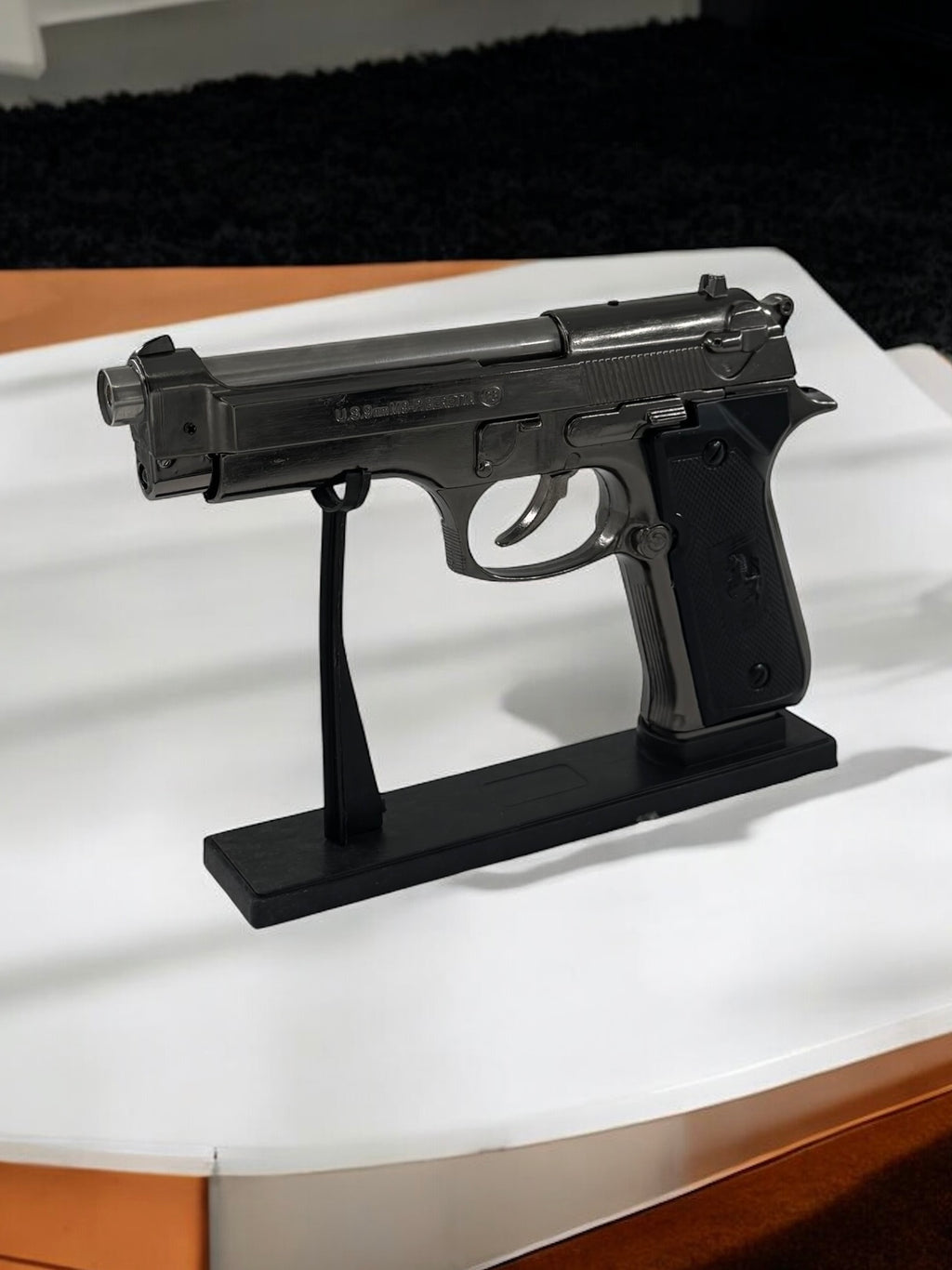 Metal Beretta Model Standlı Tabanca Çakmak 1511