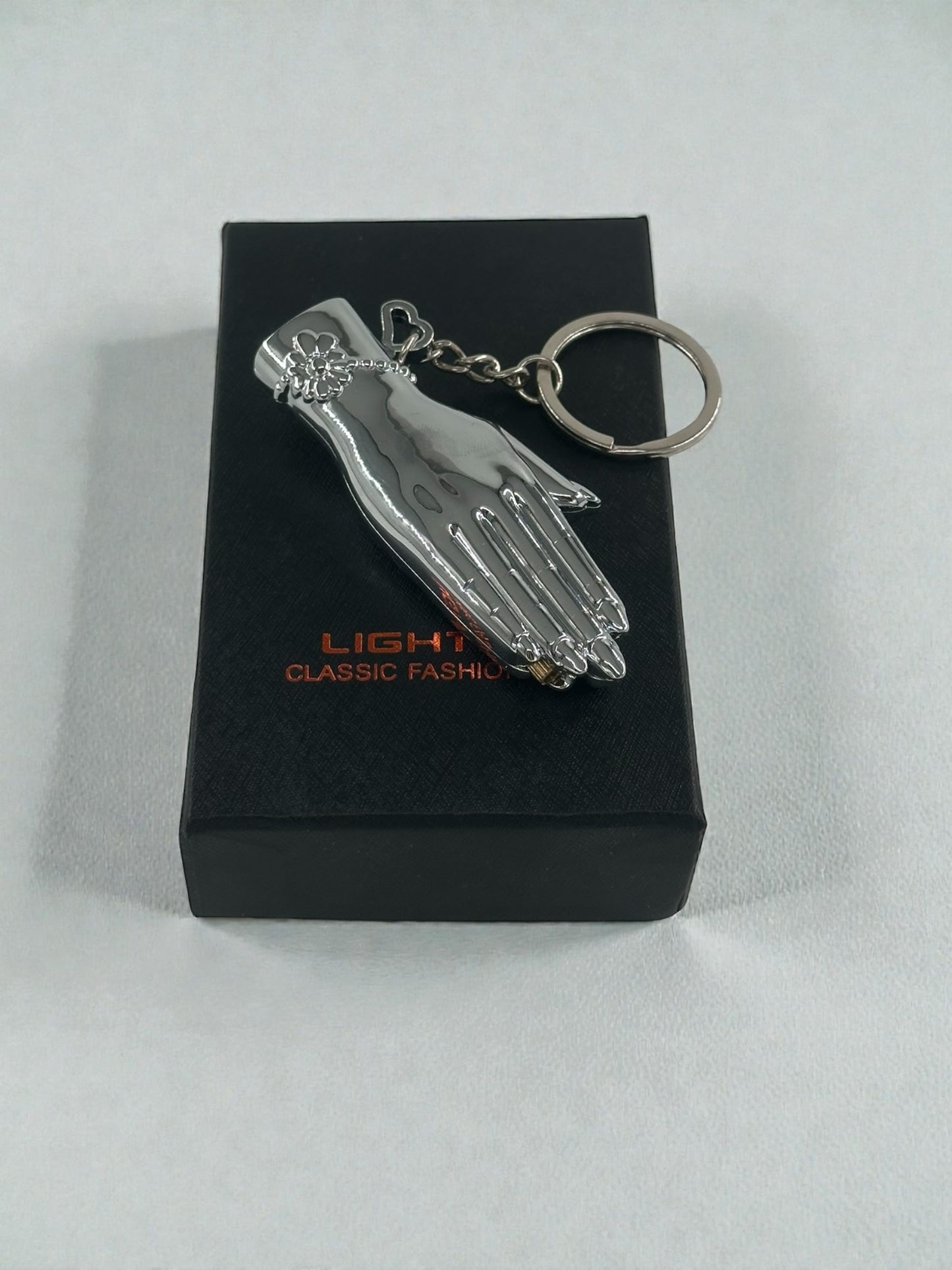 El Şeklinde Anahtarlıklı Çakmak