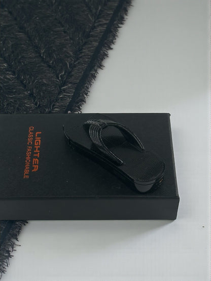 Terlik Şeklinde Çakmak