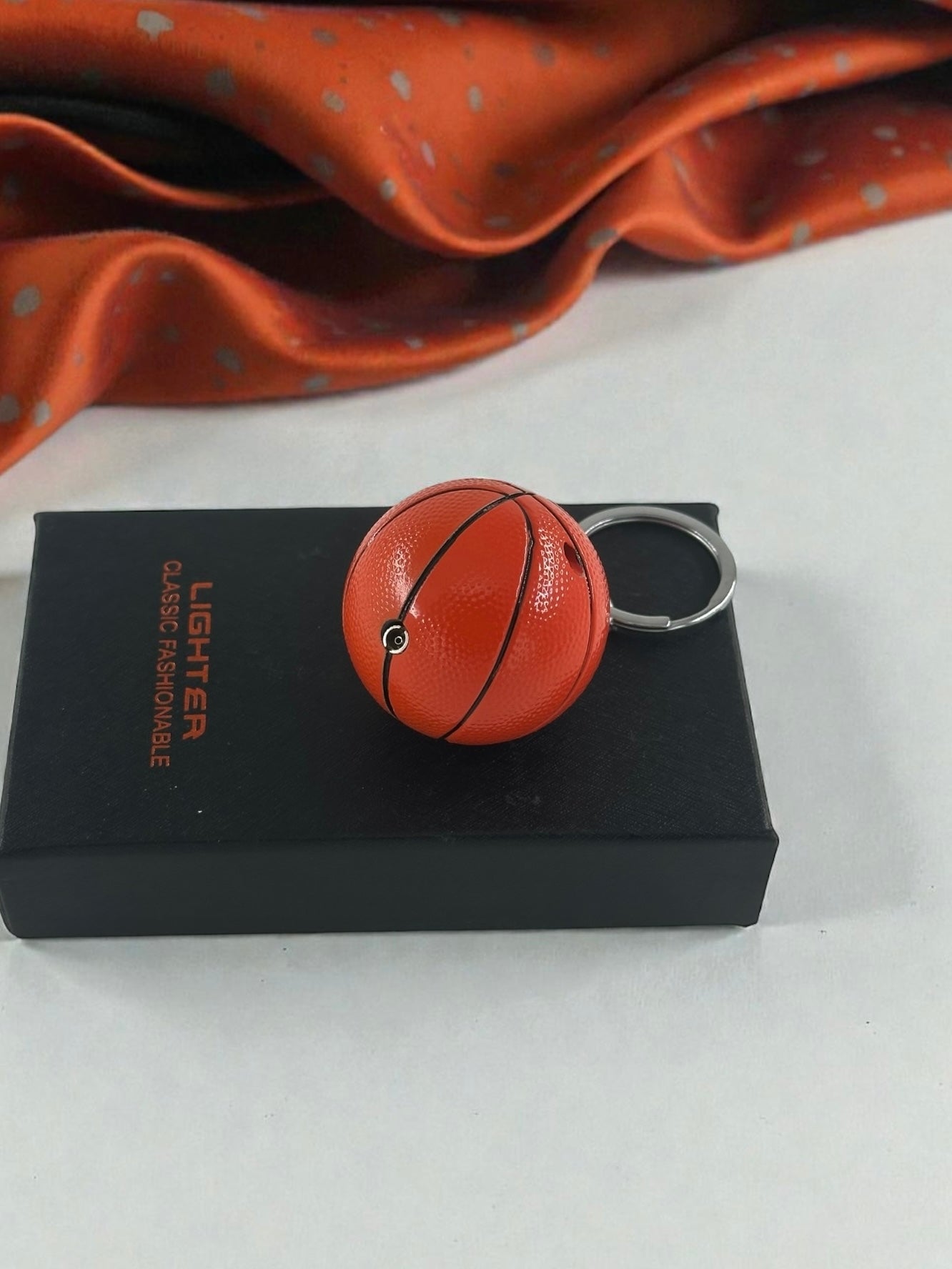 Basket Topu Şeklinde Anahtarlıklı Çakmak