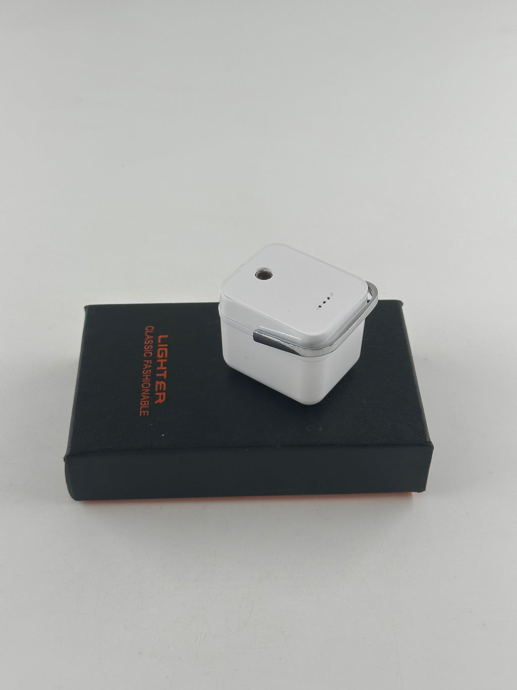 Mini Buzdolabı Şeklinde Gazlı Çakmak