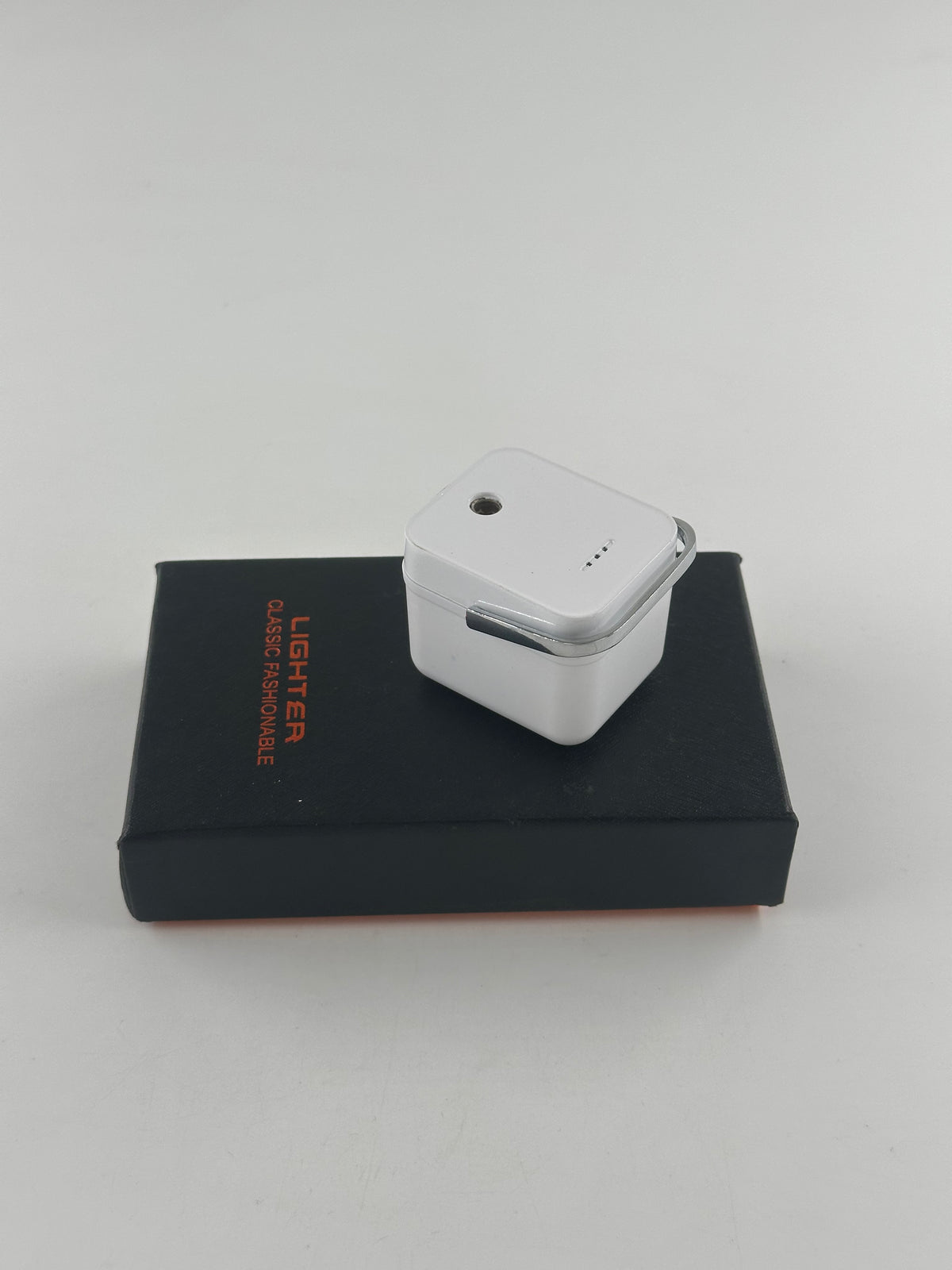Mini Buzdolabı Şeklinde Gazlı Çakmak