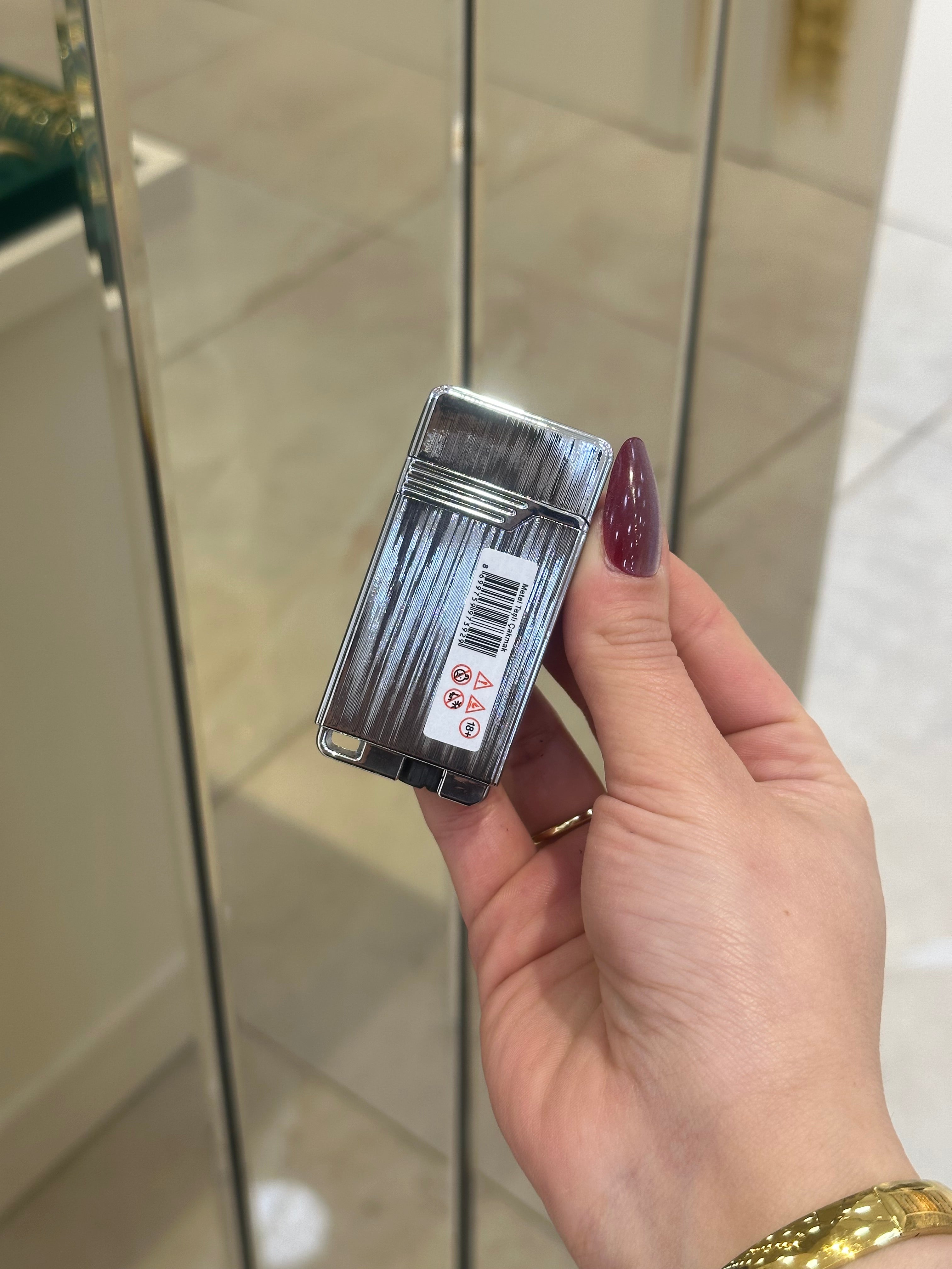 Slim Çift Yanan Çift Yanışlı Metal Çakmak
