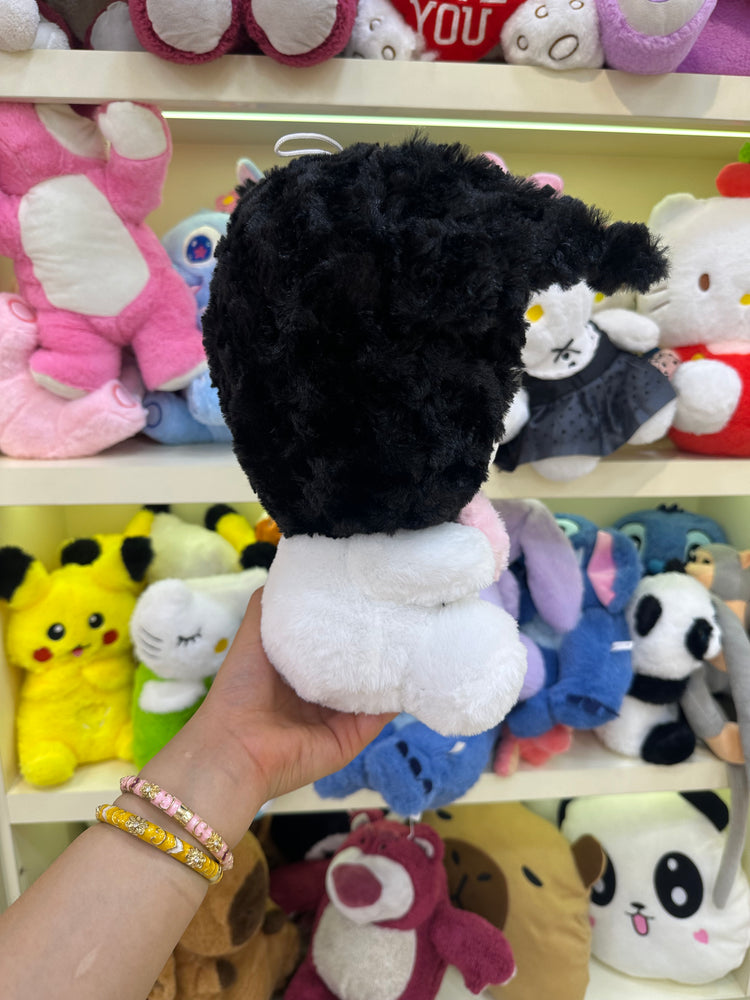 Elinde Kalp Taşıyan Kuromi Peluş