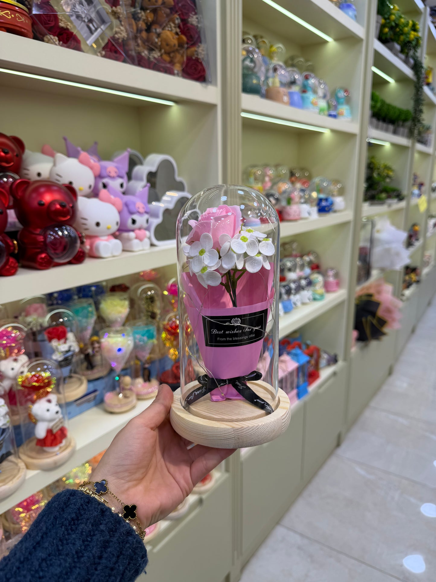 Cam Fanus İçinde Solmayan Gül