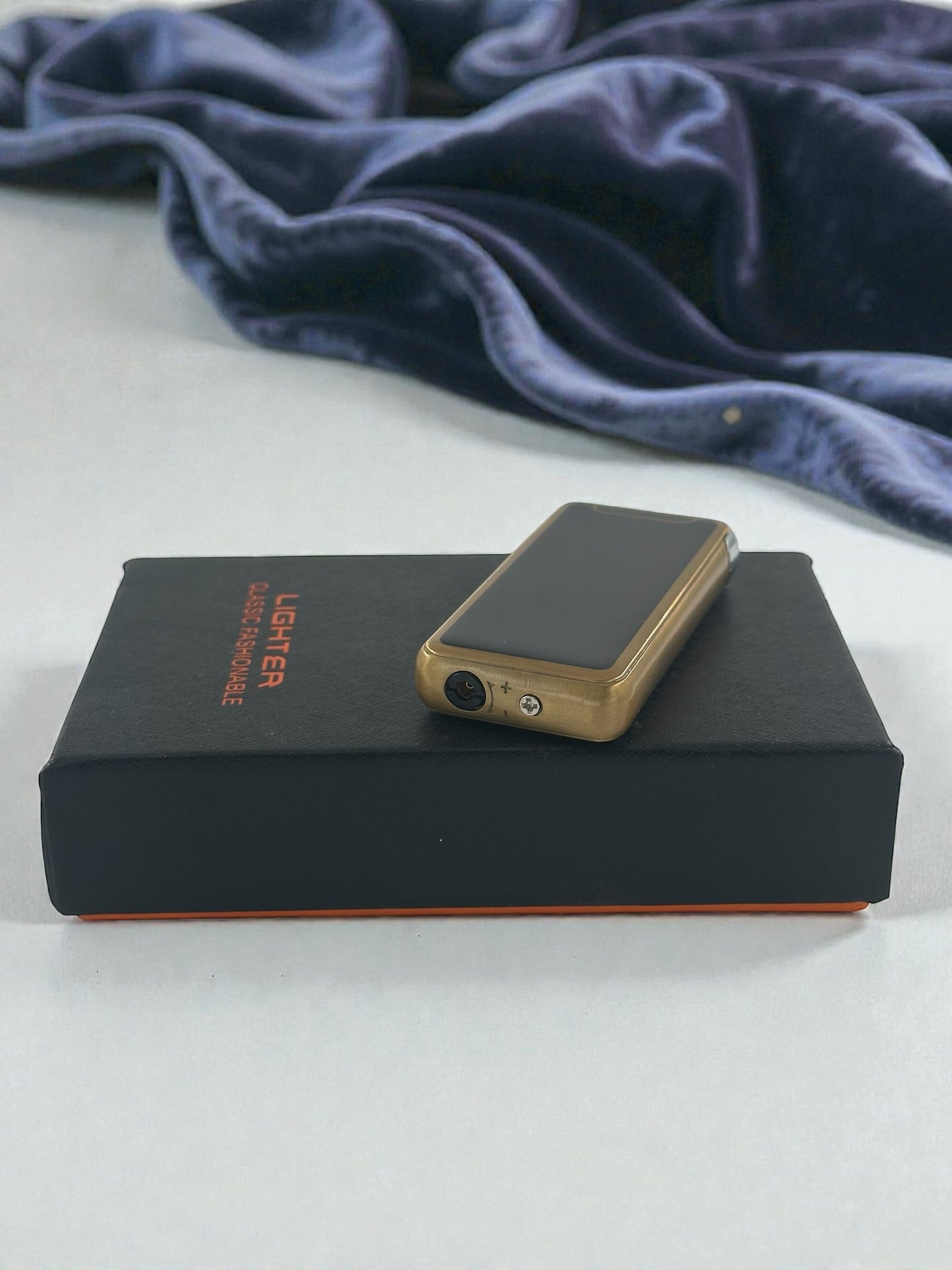 İphone Model Gazlı Pürmüzlü Çakmak