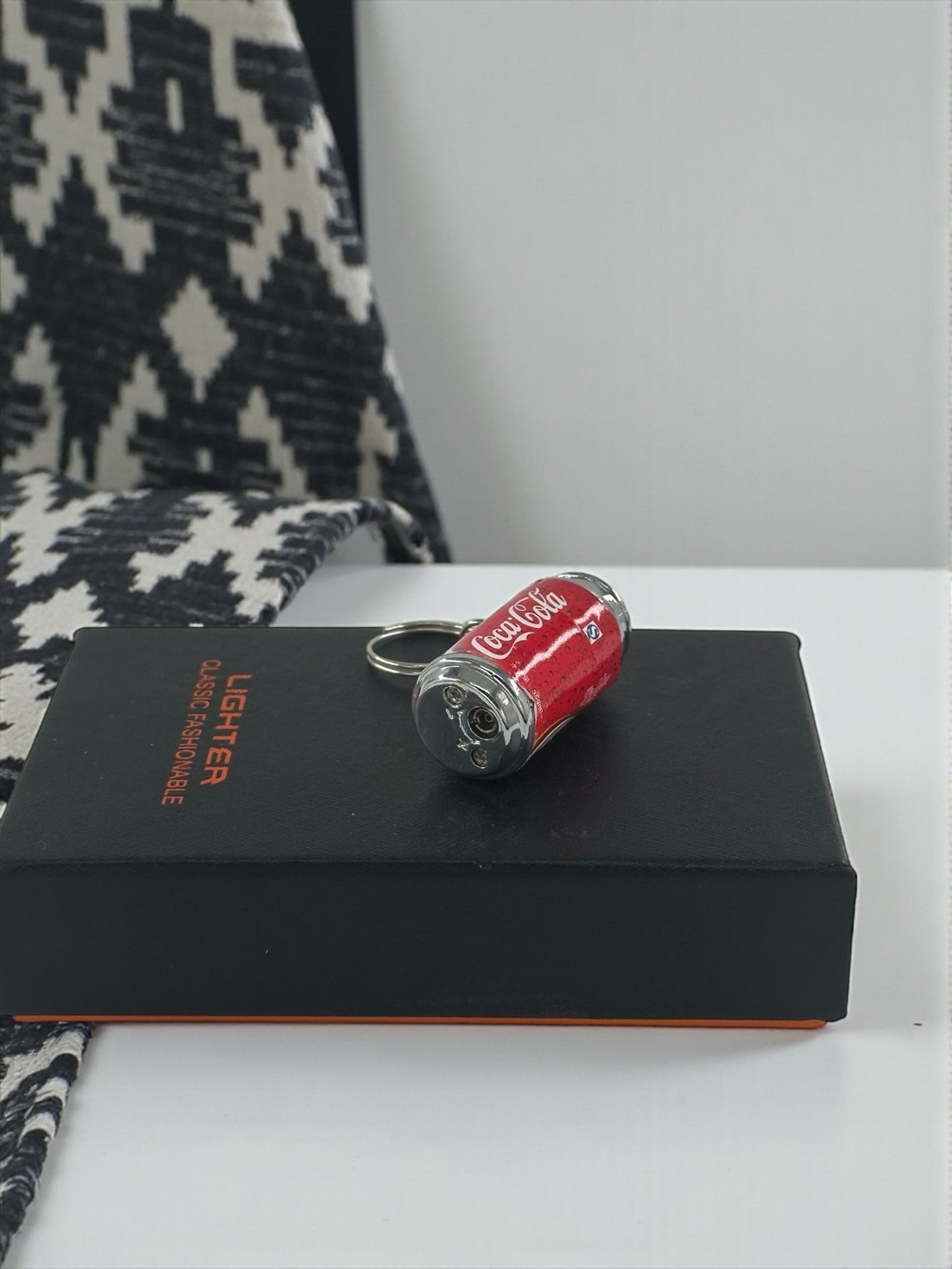 İçecek Kutusu Şeklinde Çakmak