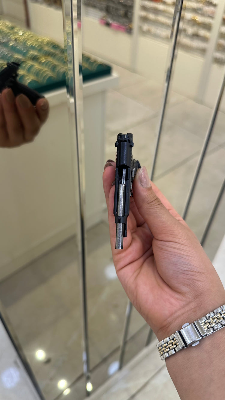 Beretta 9×19 Tabanca Gerçekçi Sökülebilir ve Kurulabilir Metal Anahtarlık