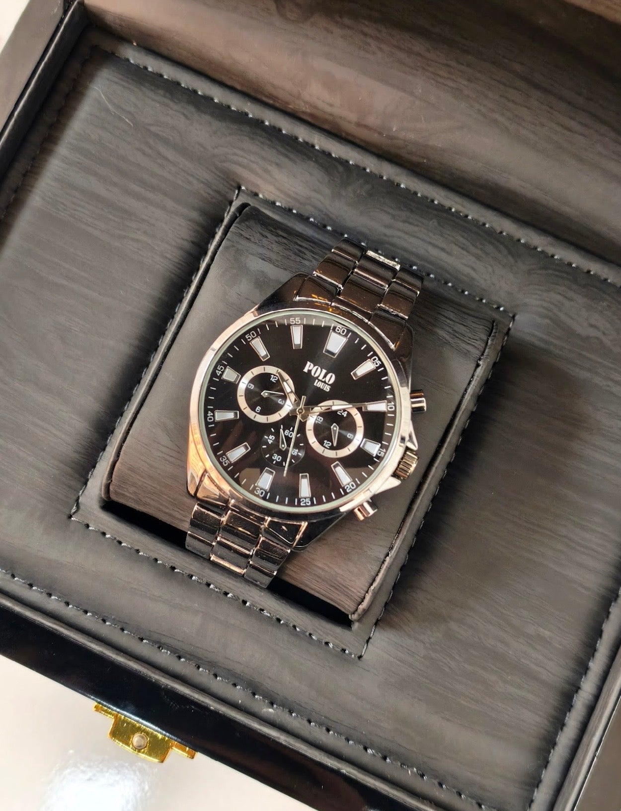 Kişiye Özel Kordonu İsim Yazılır Saat Siyah Gümüş