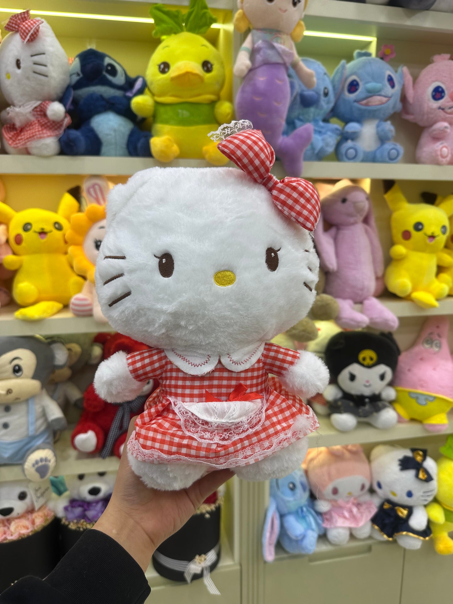 Hello Kitty Elbiseli Peluş