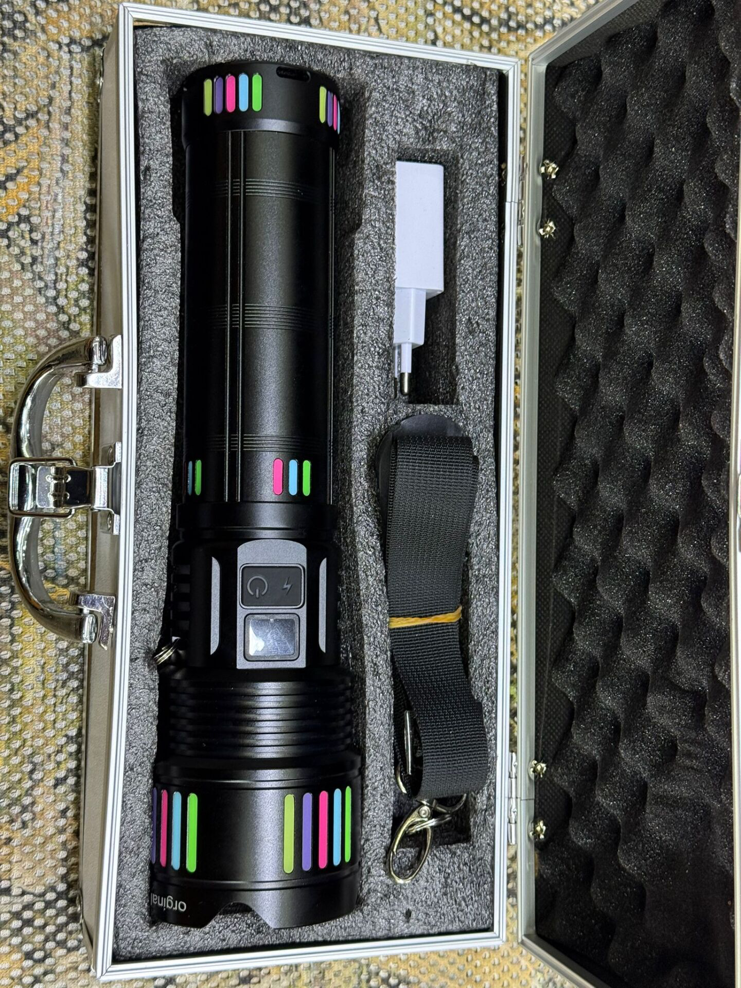 Small Sun 10.000 Lümen Süper Güçlü LED Profesyonel Şarjlı El Feneri