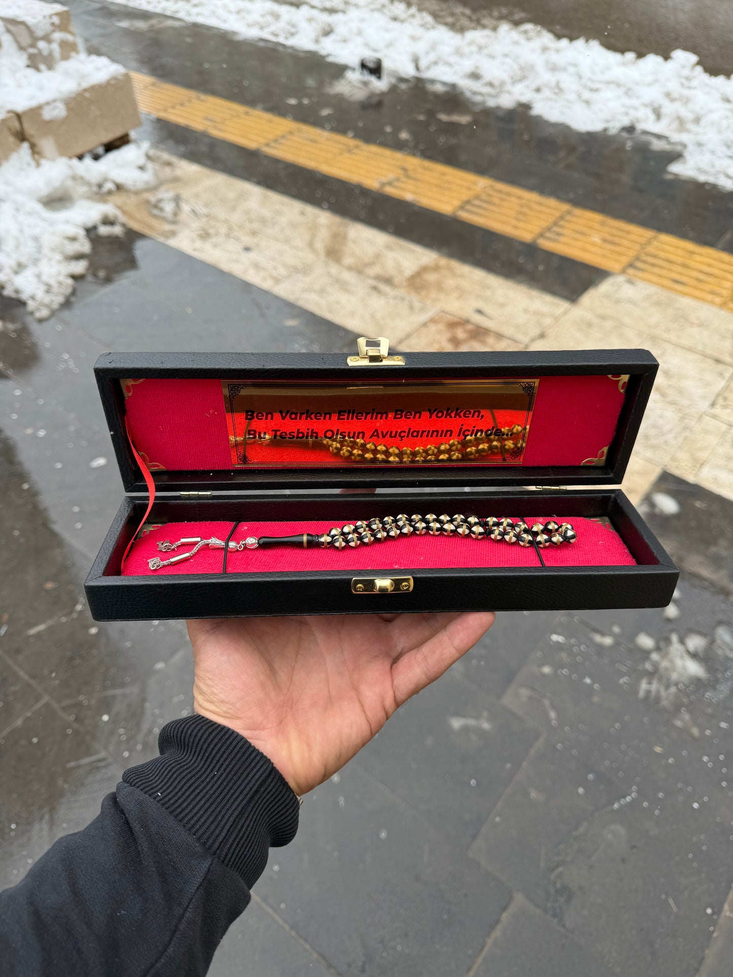 Özel Kutulu Kişiye Özel İsimli ve Harf Ucu Takılabilir Oltu Tesbih