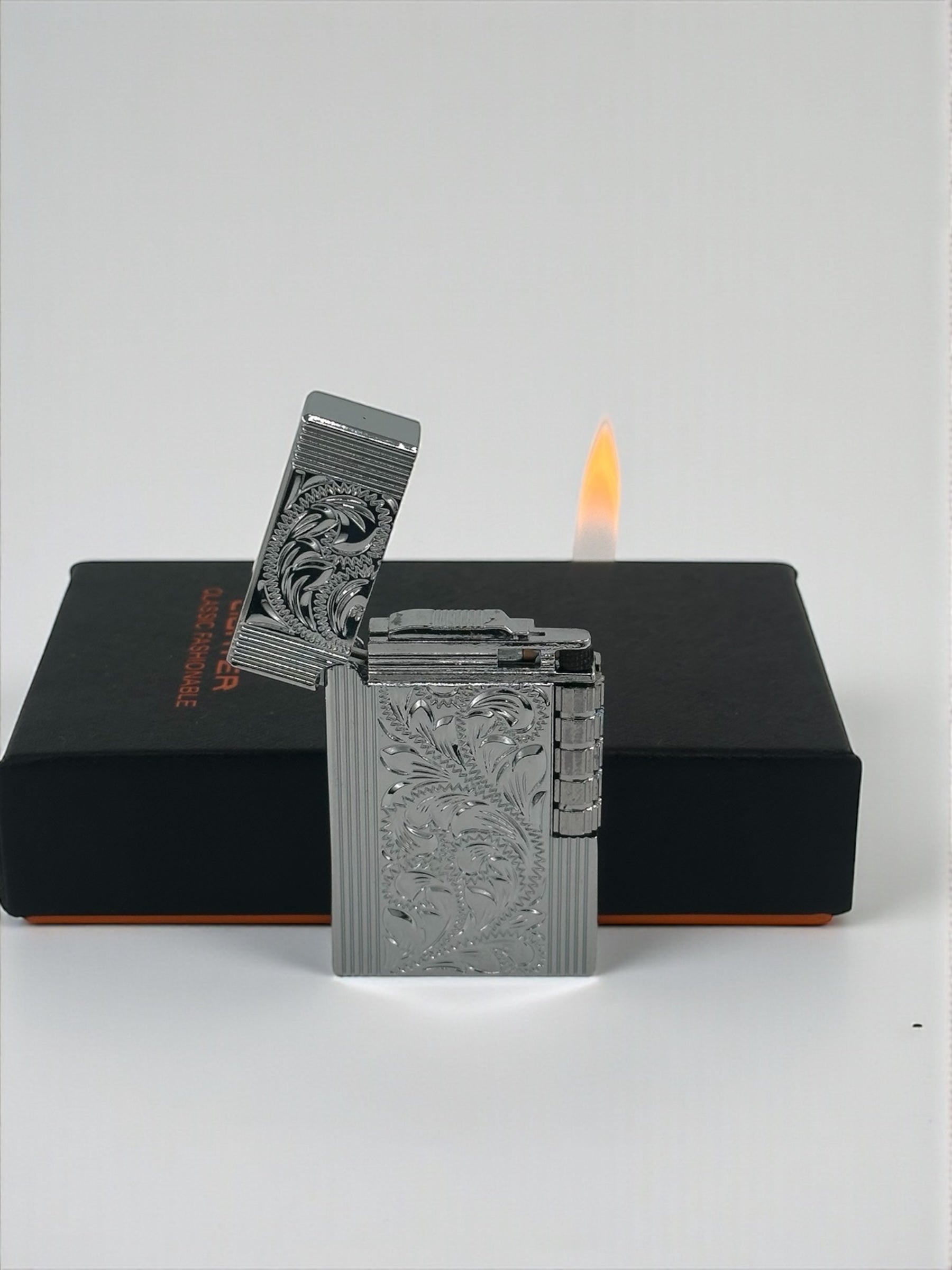 Lüx Kabartmalı Dupont Model Metal Çakmak