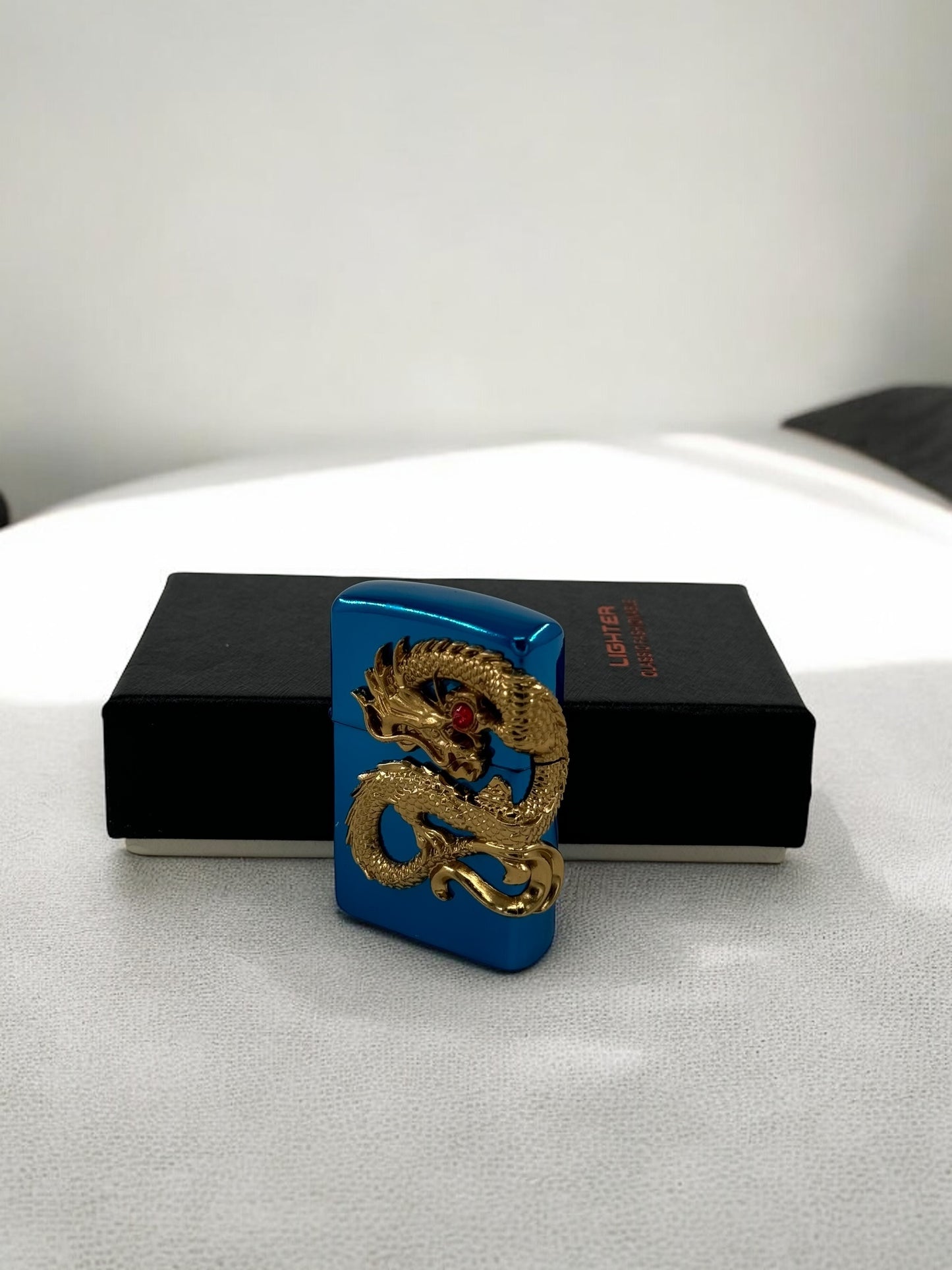 Ejderha Desenli Zippo Çakmak 4778