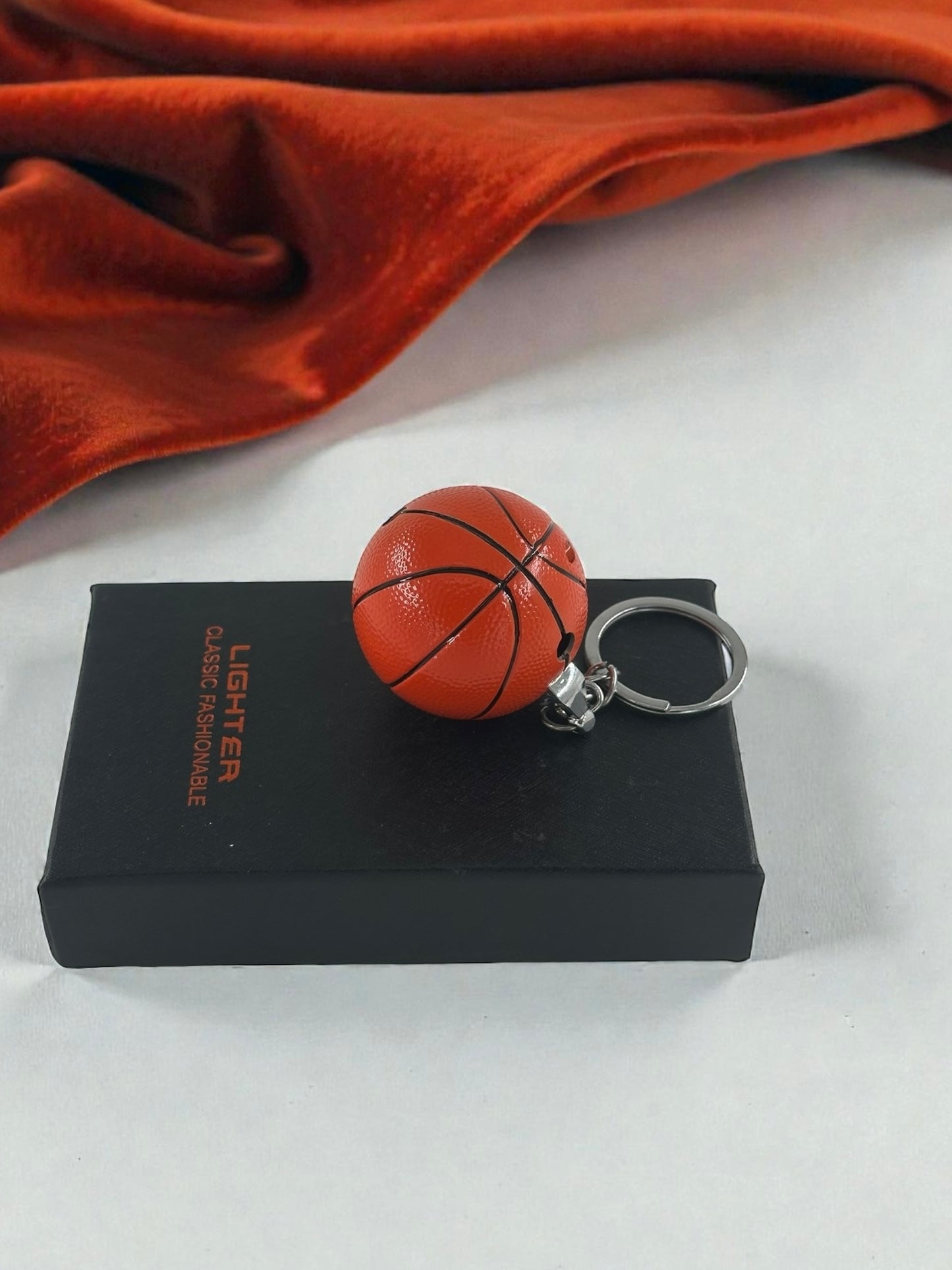 Basket Topu Şeklinde Anahtarlıklı Çakmak