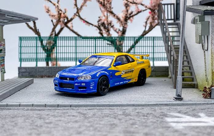 Hobbiez World Model Araba Skyline GT-R Spoon Sports