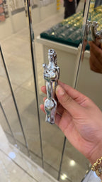 Jaguar Şeklinde Çakmak