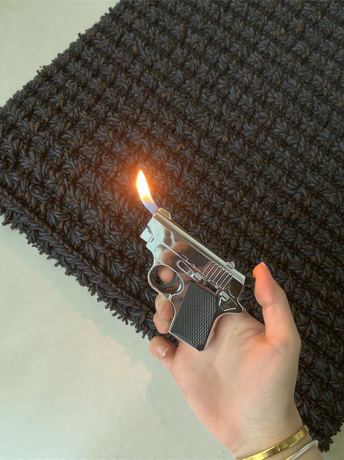 Tabanca Şeklinde Gazlı Çakmak