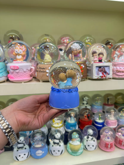 Çift Temalı Orta Boy Kar Küresi