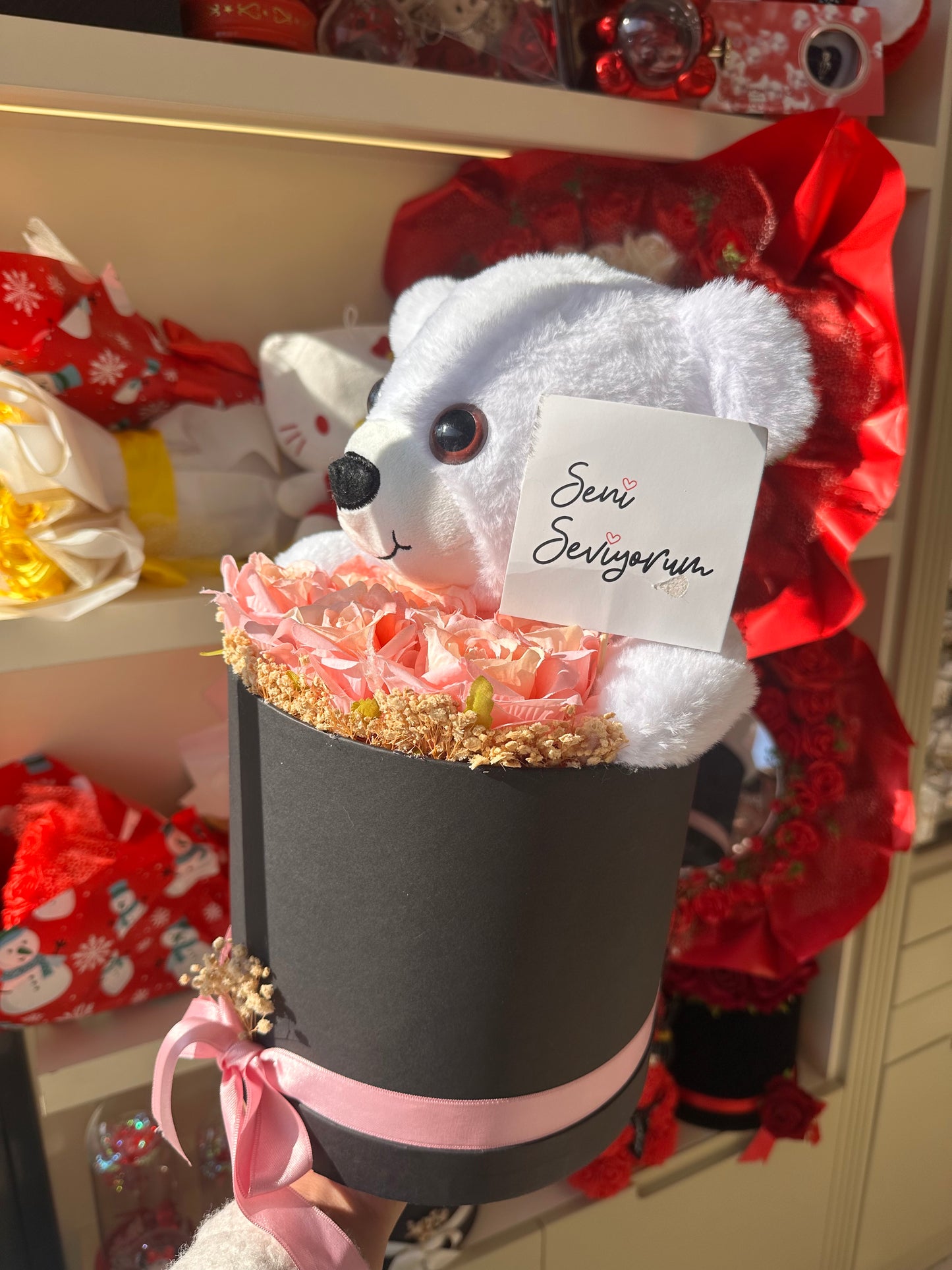 Ayıcıklı Güllü Aşk Kutusu Pembe