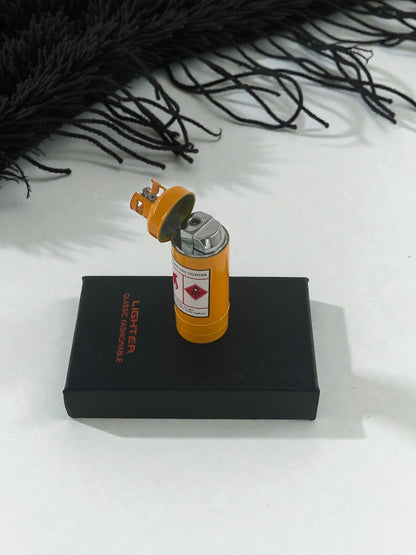 Tüp Şeklinde Renkli Alevli Çakmak