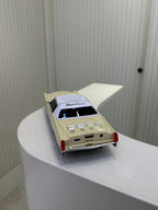Cadillac Coupe Deville Eşref Tek Model Araba Radyo 1969-1975