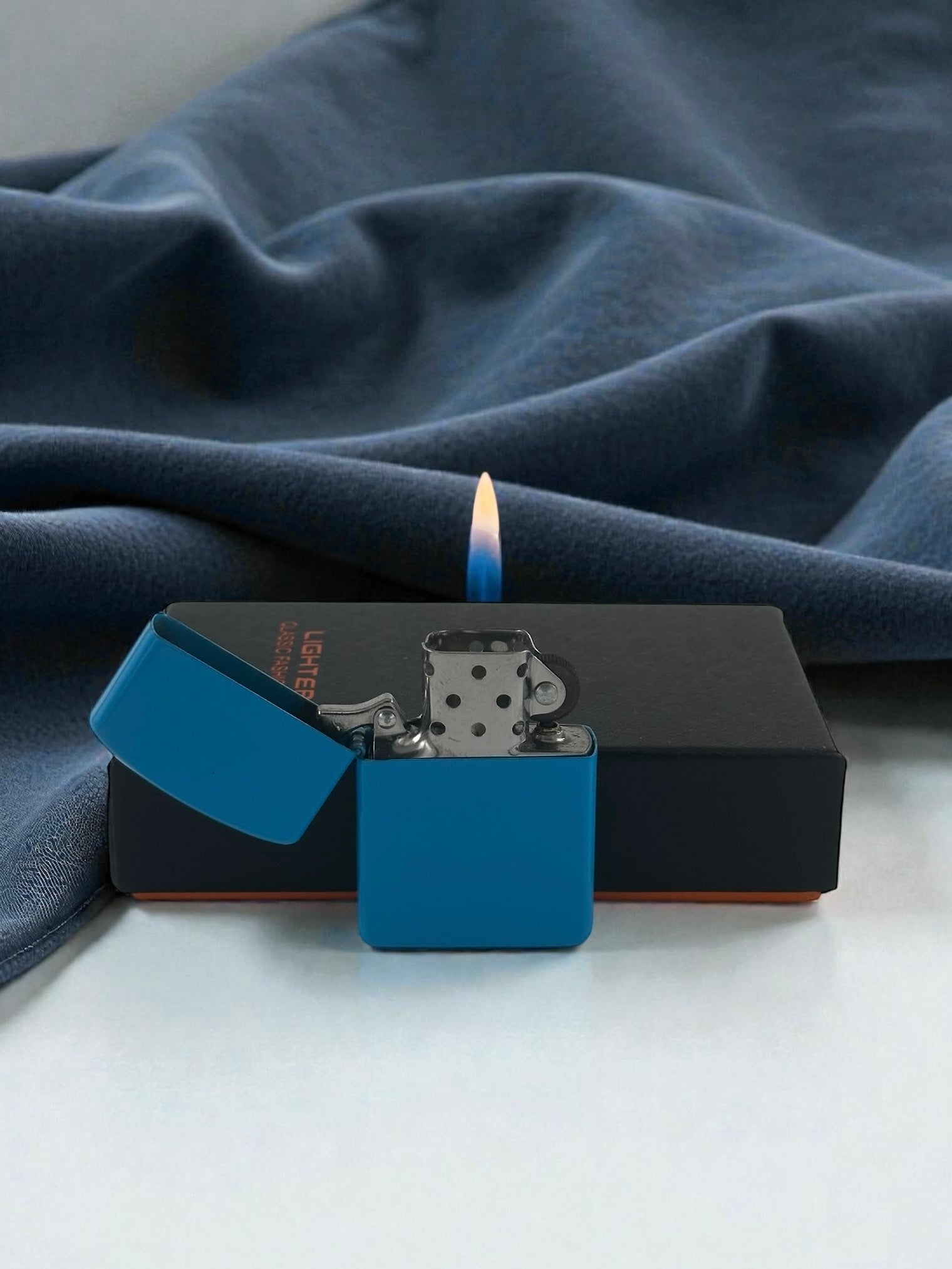 Taşlı Zippo Model Çakmak