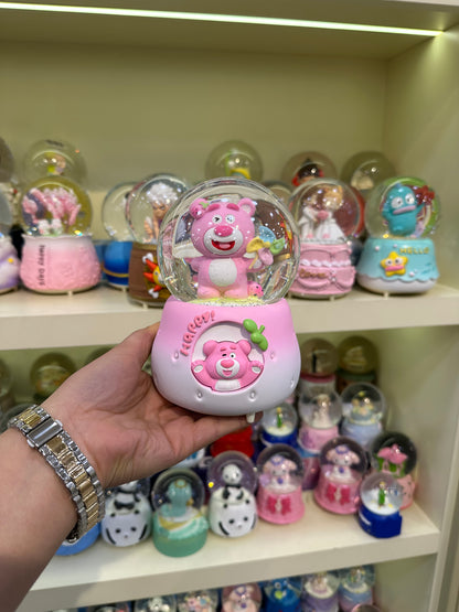 Büyük Boy Kar Küresi