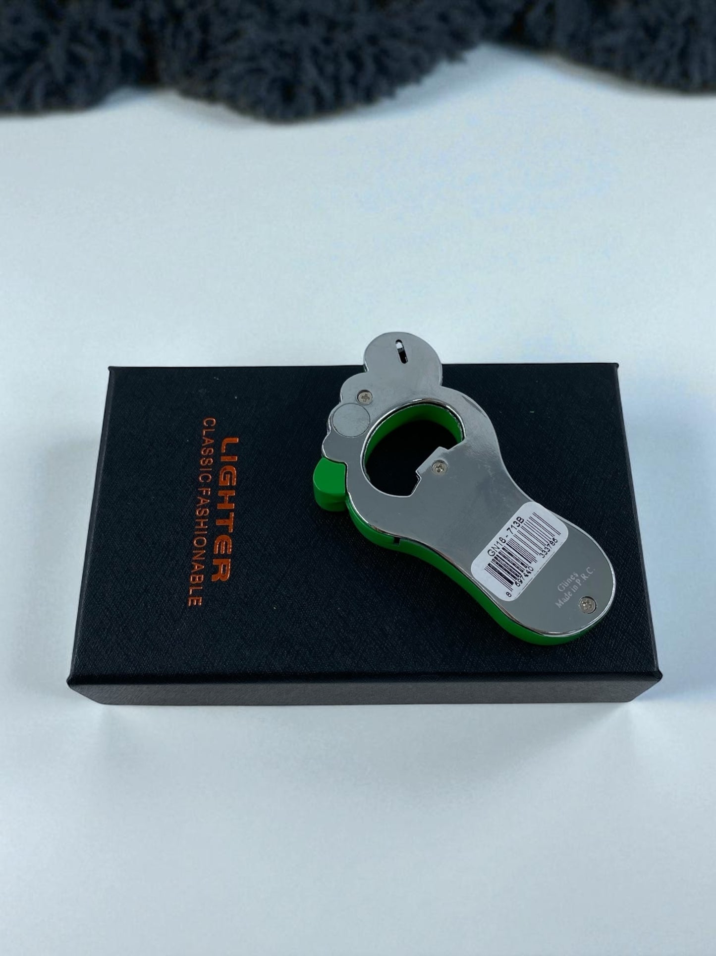 Ayak Şeklinde Çakmak Gazoz Açacağı