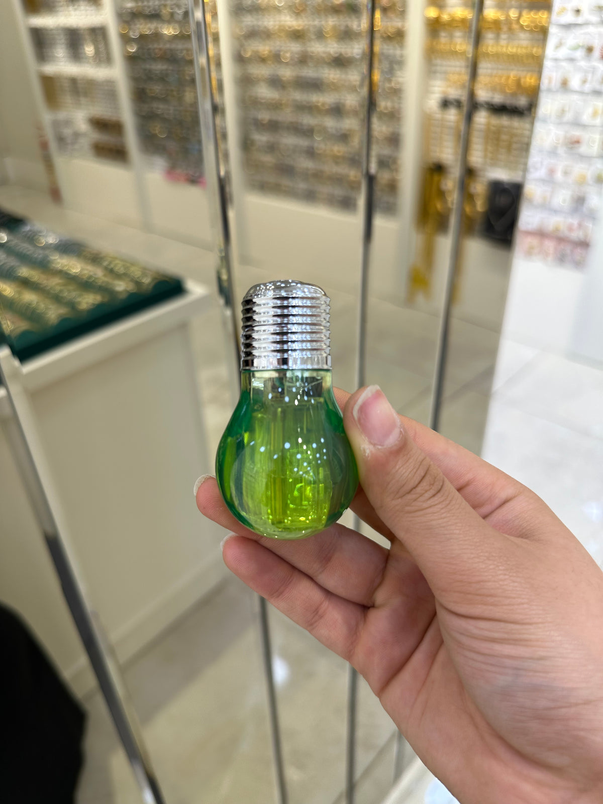 Lamba Şeklinde  Gazlı Çakmak