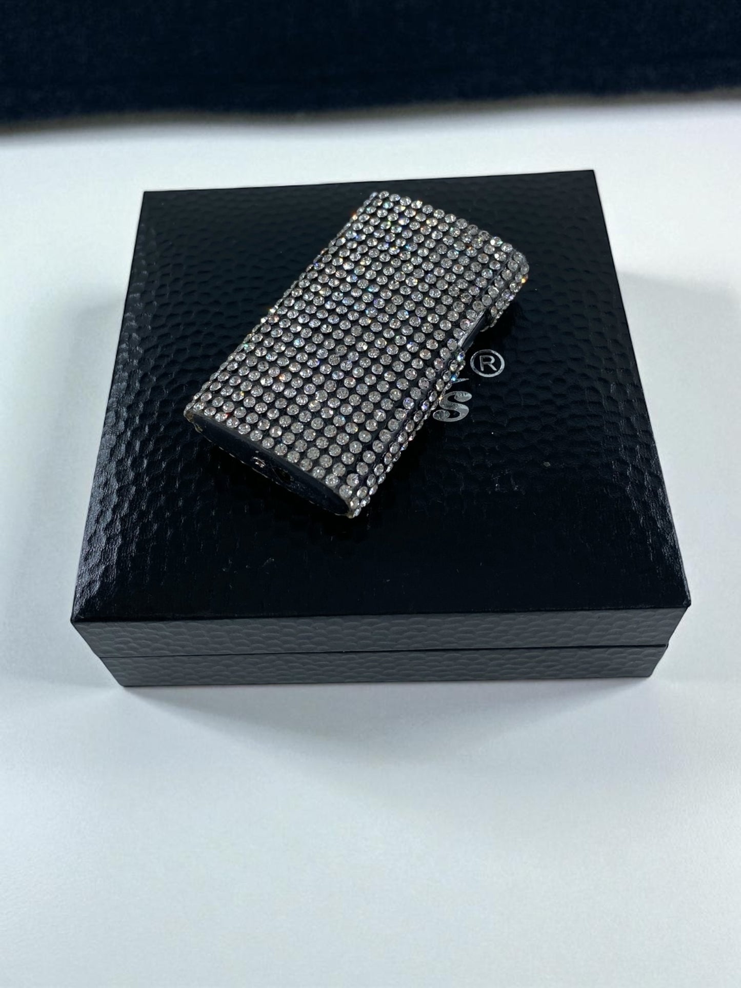 Taşlı Özel Kutulu Renkli Alevli Çakmak