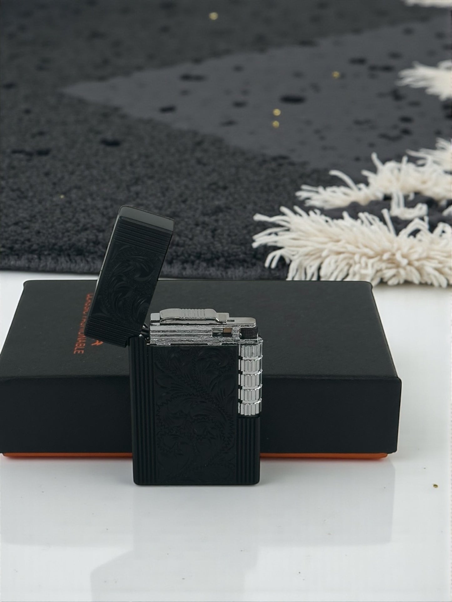 Lüx Kabartmalı Dupont Model Metal Çakmak