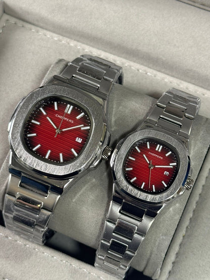 Kişiye Özel Kordonu İsim Yazılır Çelik Çift Saati Bordo Gümüş