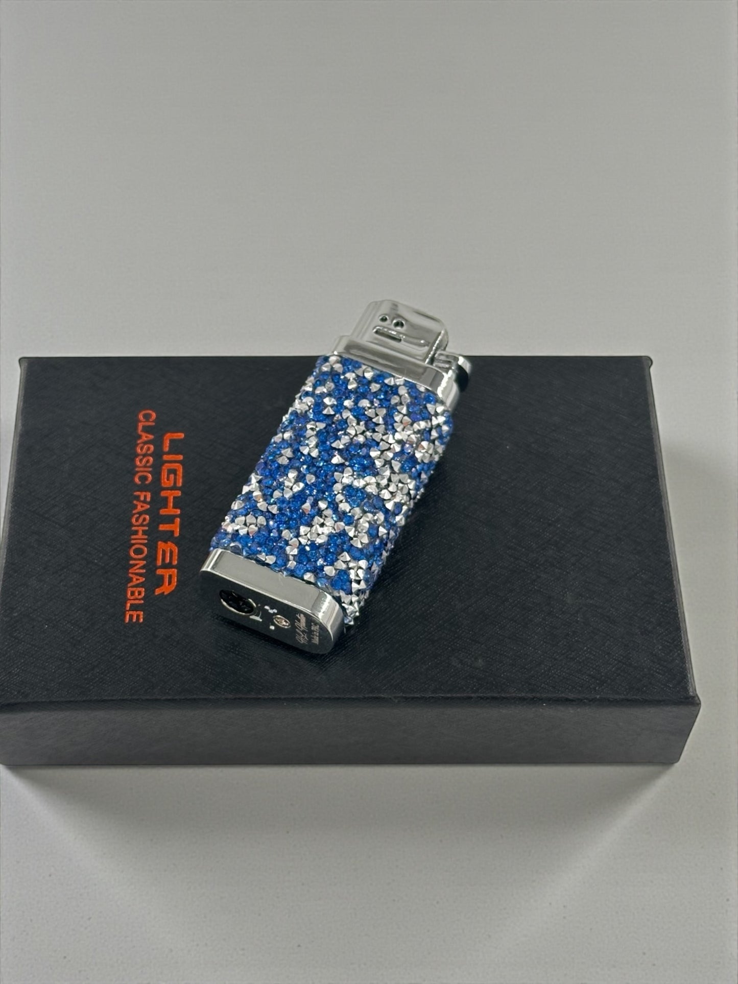 Lüx taşlı Çakmak