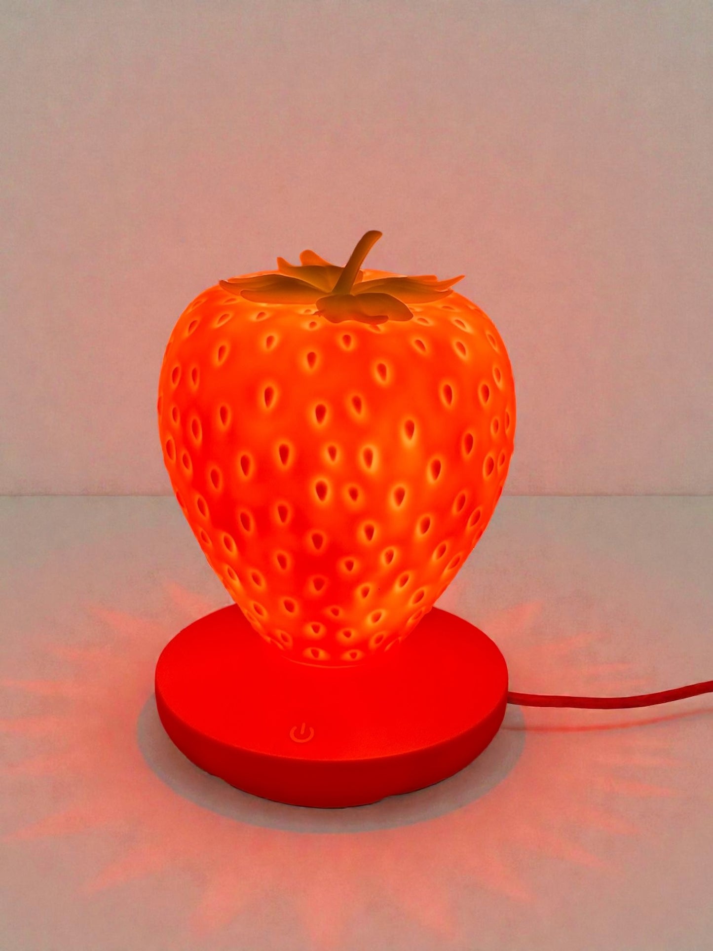 Çilek Şeklinde Dekoratif Masa Üstü Gece Lambası