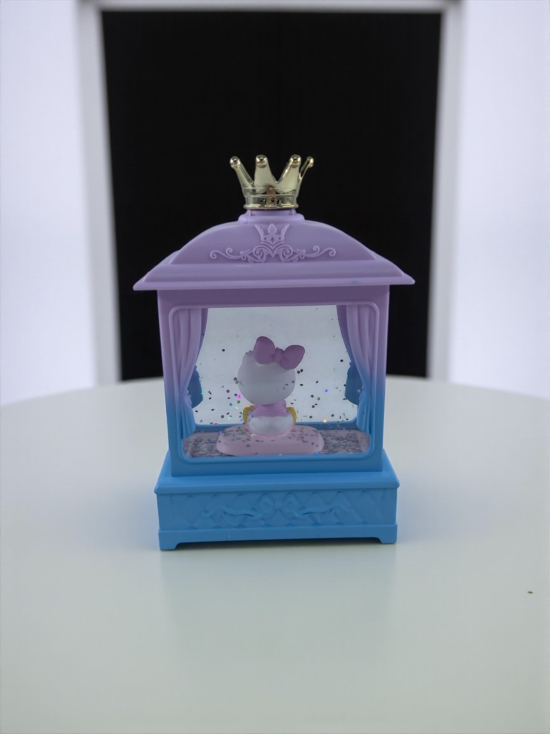 Daisy Duck Işıklı Simli Pls. Fanus