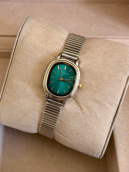 Kişiye Özel Kordonuna İsim Yazılır Kadın Saat Vintage Yeşil Gümüş