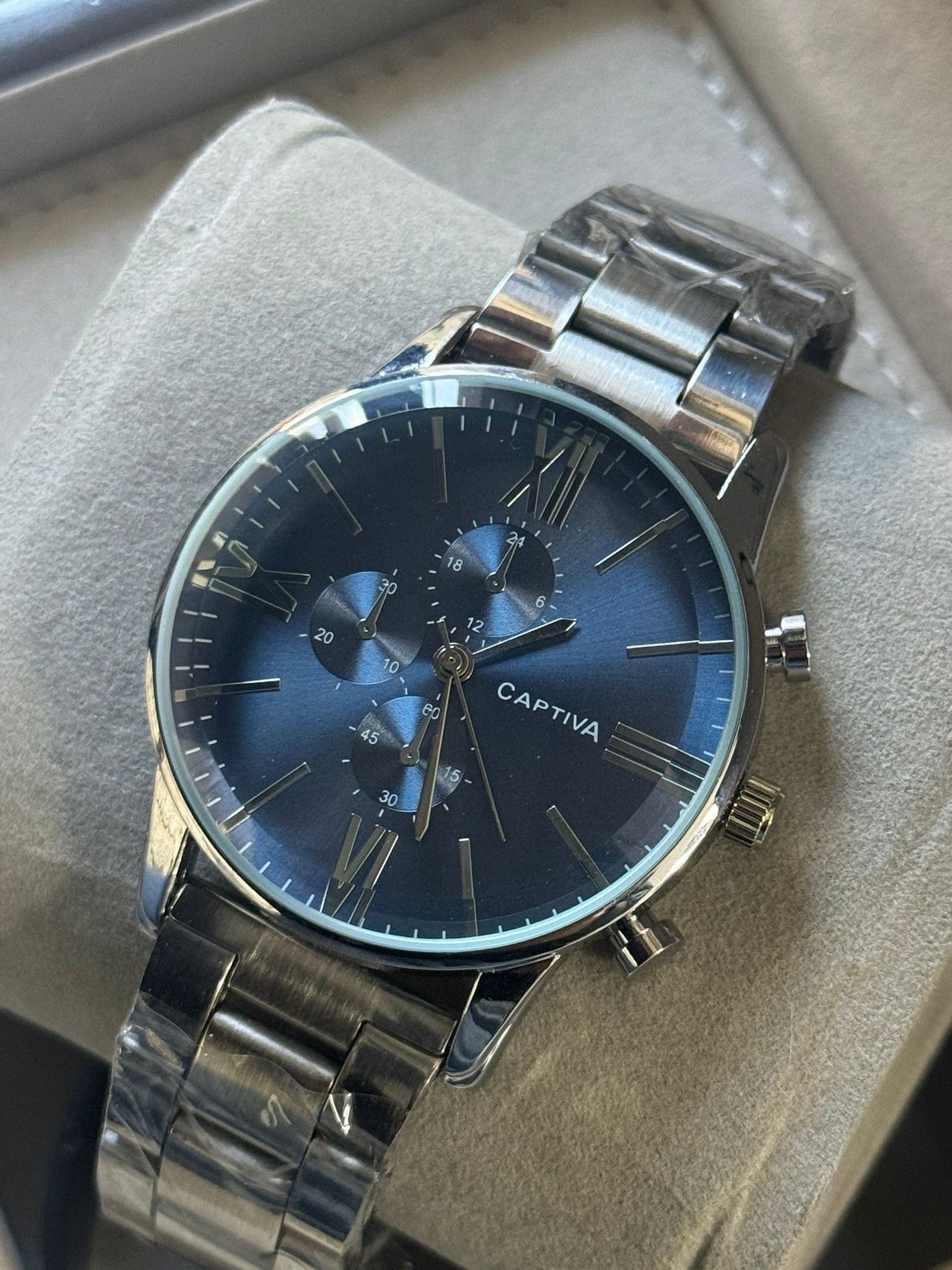 Kişiye Özel Kordonu İsim Yazılır Saat Mavi Gümüş