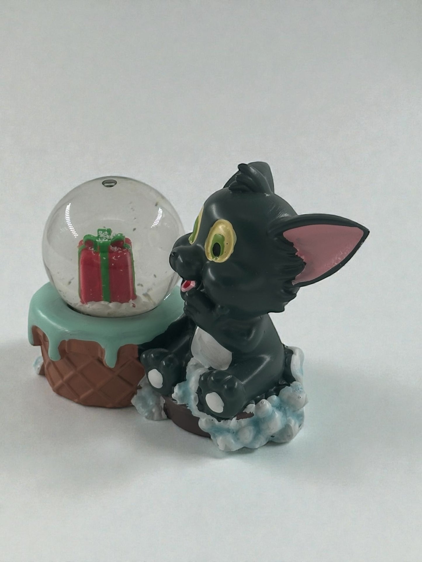 Kedili Tom Mini Kar Küresi