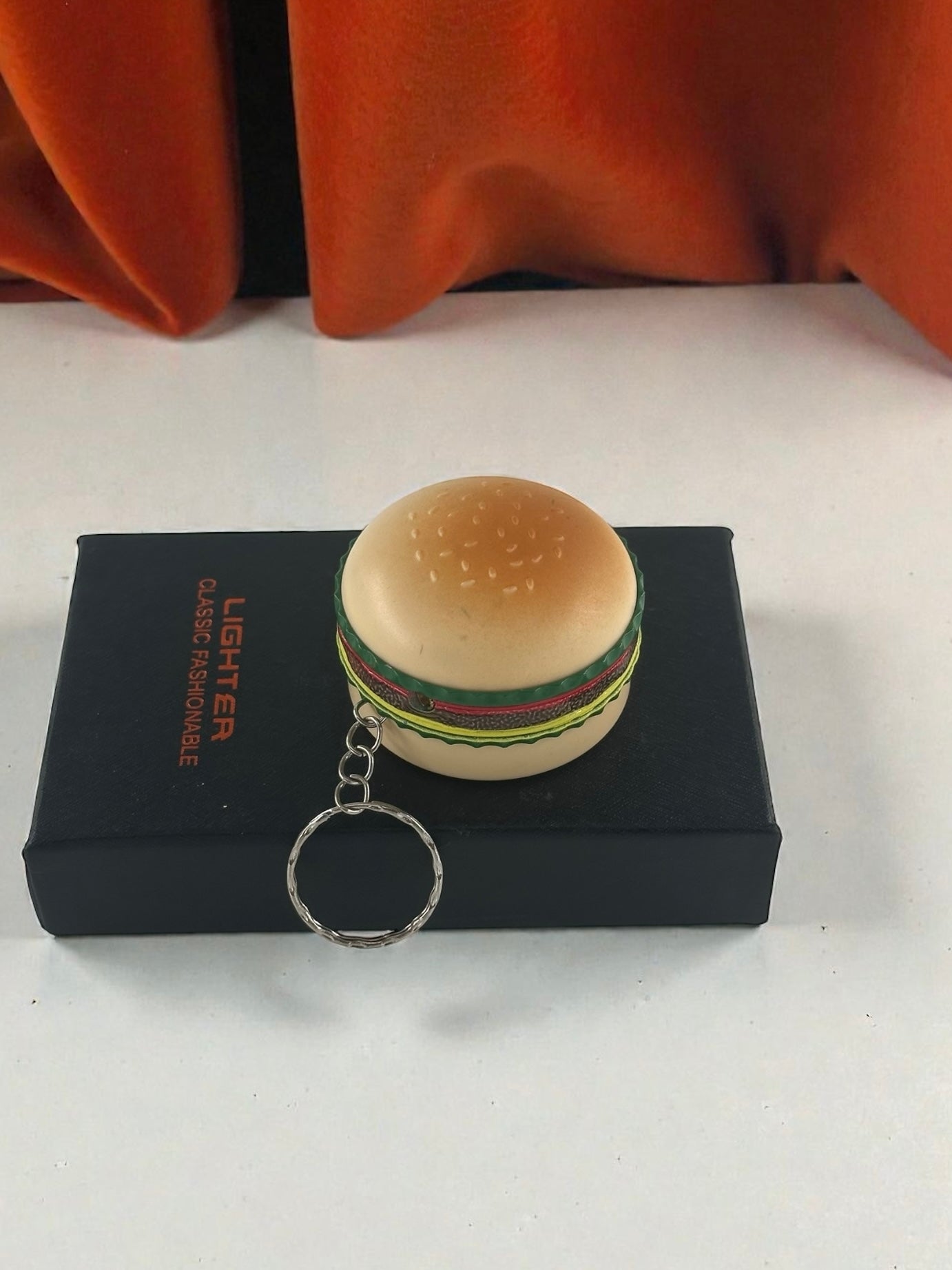 Hamburger Şeklinde Renkli Alevli Pürmüzlü Çakmak