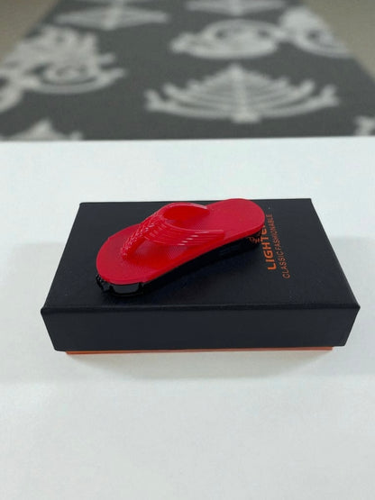 Parmak Arası Terlik Şeklinde Çakmak