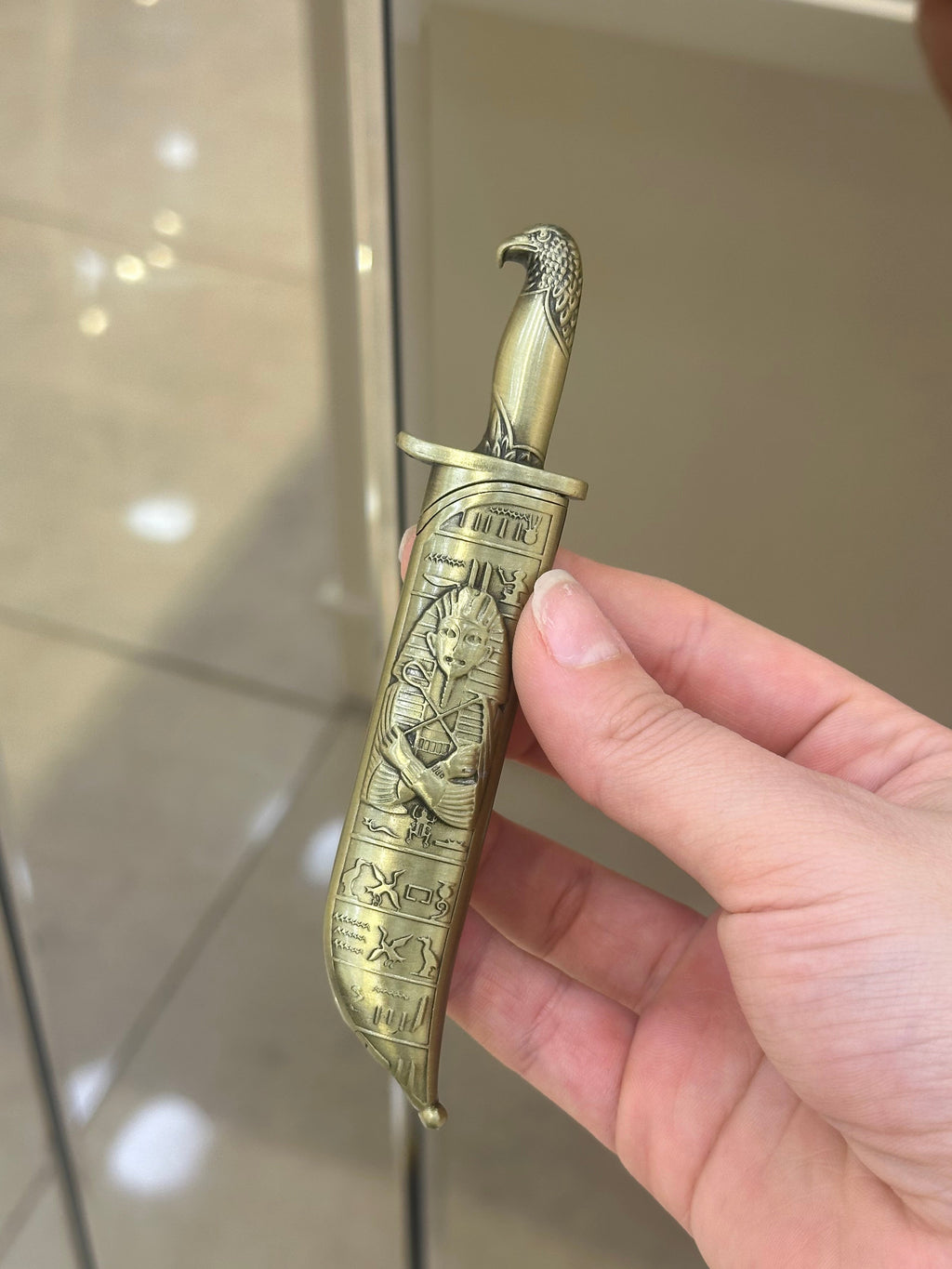 Hançer Şeklinde Gazlı Çakmak