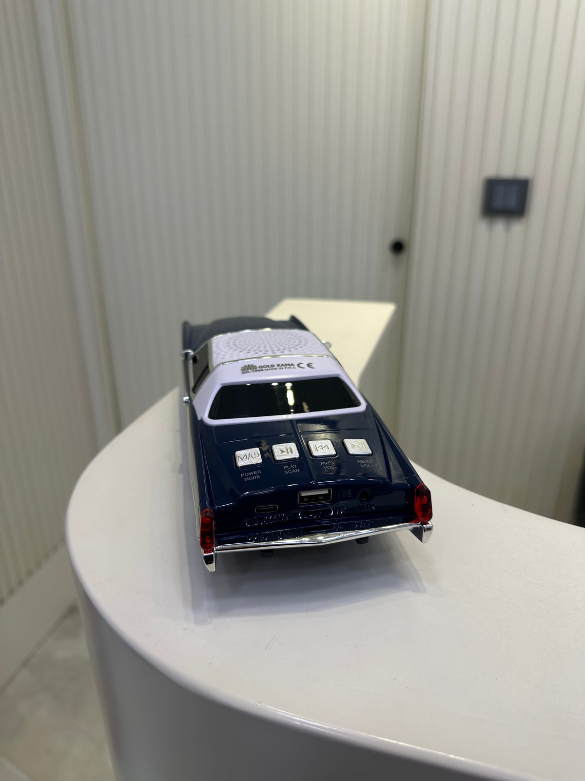 Cadillac Coupe Deville Eşref Tek Model Araba Radyo 1969-1975