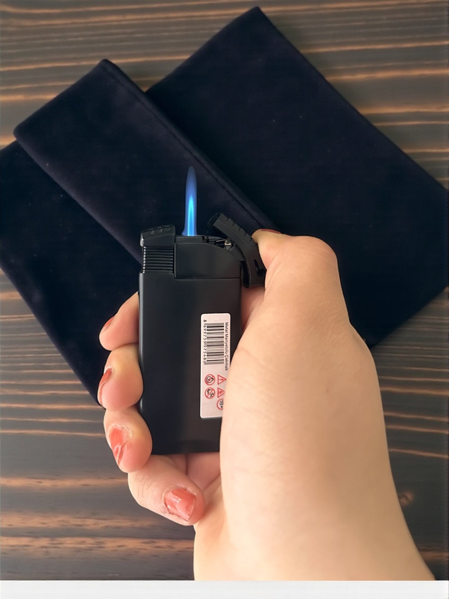 Lüx Slim Pürmüzlü Çakmak