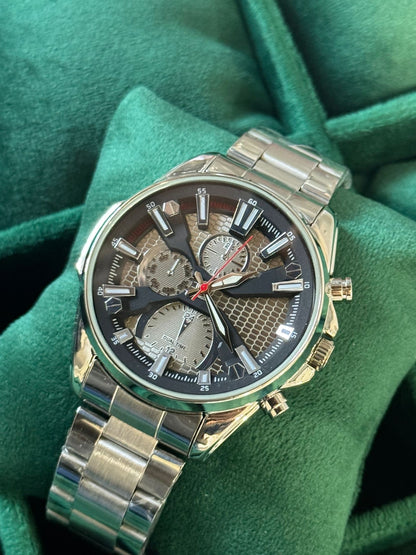 Kişiye Özel Kordonu İsim Yazılır Saat Gri Gümüş